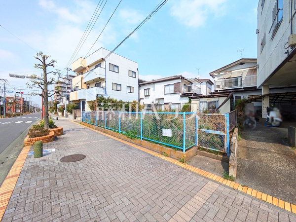 接道状況および現場風景 【志木市上宗岡4丁目】 接道状況および現場風景 【志木市上宗岡4丁目】