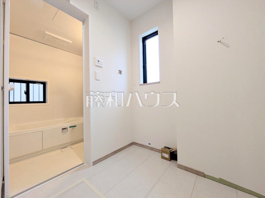 G号棟 洗面室 【府中市南町6丁目】