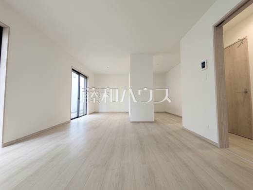G号棟 リビング 【府中市南町6丁目】