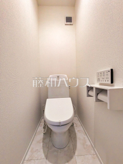 E号棟 トイレ 【八王子市弐分方町】/撮影日2026/06/07