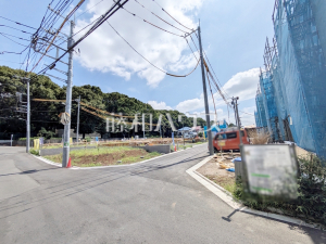 接道状況および現場風景