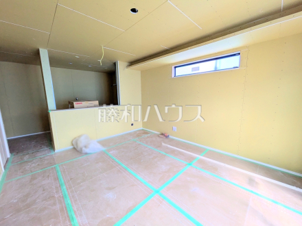 1G号棟 リビング 【調布市佐須町5丁目】/撮影日2026/09/18