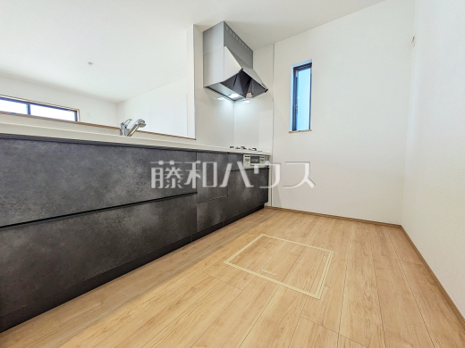 B号棟 キッチン 【八王子市弐分方町】