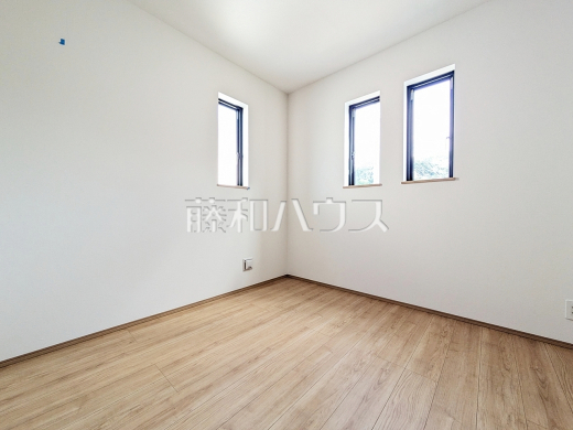 B号棟 居室 【八王子市弐分方町】