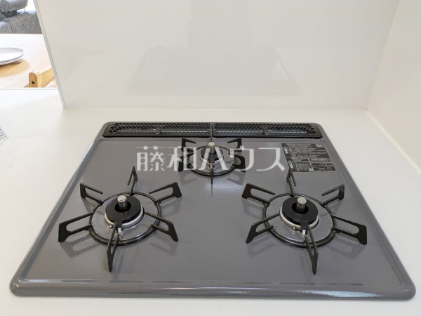 1号棟 キッチンコンロ 【日野市平山5丁目】 1号棟 キッチンコンロ 【日野市平山5丁目】