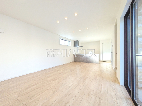 リビング 【小平市小川町1丁目】 リビング 【小平市小川町1丁目】