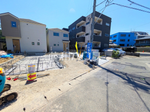 接道状況および現場風景