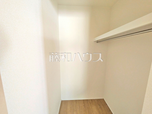 3号棟 ファミリークローク 【福岡市博多区新和町2丁目】