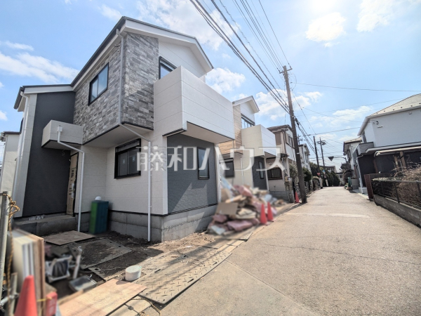 接道状況および現場風景 【小金井市緑町3丁目】 接道状況および現場風景 【小金井市緑町3丁目】