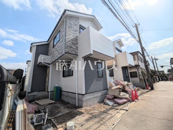 接道状況および現場風景 【小金井市緑町3丁目】 接道状況および現場風景 【小金井市緑町3丁目】