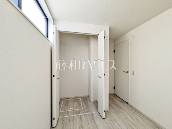 1号棟 収納 【小金井市緑町3丁目】 1号棟 収納 【小金井市緑町3丁目】