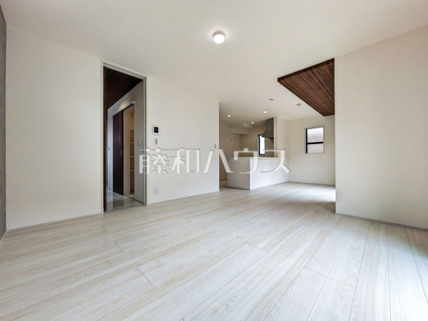 リビング 【八王子市久保山町2丁目】 リビング 【八王子市久保山町2丁目】