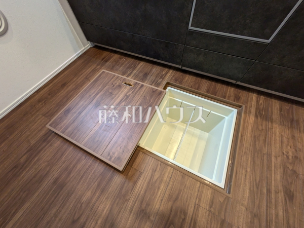 床下収納 【新座市栄2丁目】 床下収納 【新座市栄2丁目】