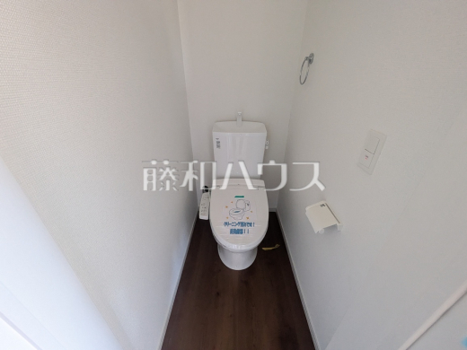トイレ 【春日井市関田町2丁目】