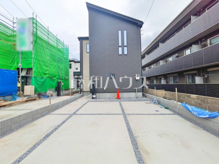 1号棟 現在建築中につき、完成後には確認できなくなる構造部分などがご覧いただけます。完成後の内覧とは違った視点での現地見学が可能です。 【朝霞市膝折町2丁目】/撮影日2026/06/05