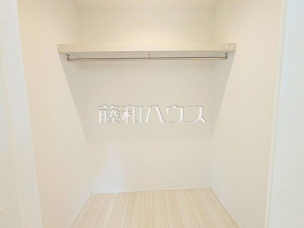 1号棟 ウォークインクローゼット 【朝霞市膝折町2丁目】/撮影日2026/06/05
