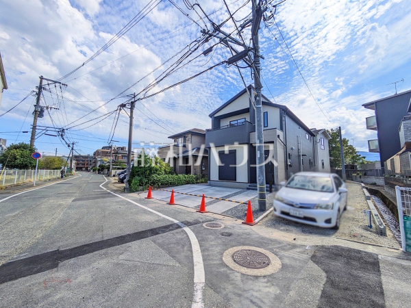 接道状況および現場風景 【福岡市南区老司1丁目】 接道状況および現場風景 【福岡市南区老司1丁目】
