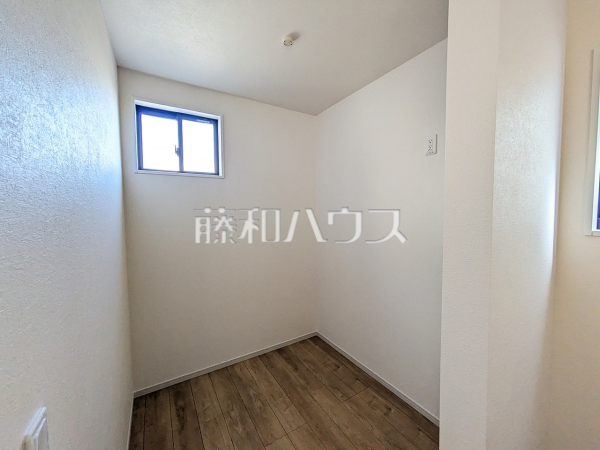 3号棟 パントリー 【福岡市東区原田4丁目】 3号棟 パントリー 【福岡市東区原田4丁目】