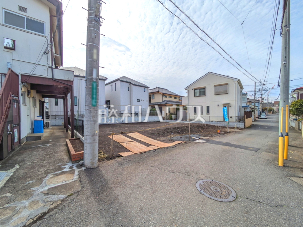 接道状況および現場風景 【国分寺市西恋ヶ窪3丁目】 接道状況および現場風景 【国分寺市西恋ヶ窪3丁目】