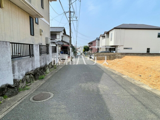 接道状況および現場風景 【福岡市東区名島5丁目】