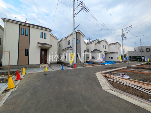 接道状況および現場風景 【府中市日新町3丁目】