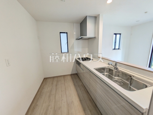 M号棟 キッチン 【府中市日新町3丁目】