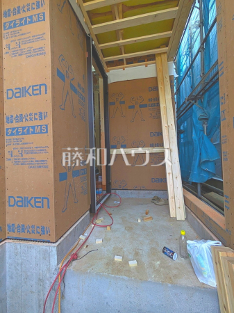 B号棟 玄関 【八王子市めじろ台2丁目】 B号棟 玄関 【八王子市めじろ台2丁目】