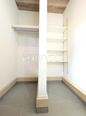 1号棟 玄関収納 【府中市若松町3丁目】