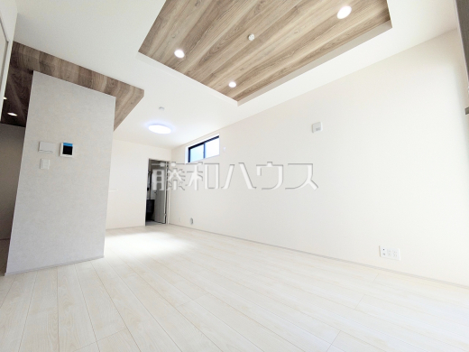 3号棟 リビング 【府中市若松町3丁目】