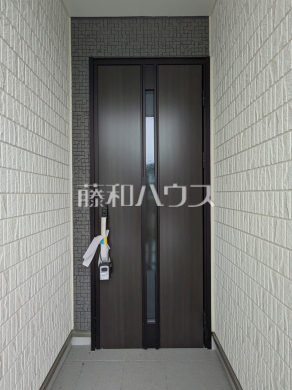 B号棟 玄関 【八王子市弐分方町】