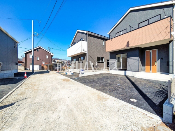 接道状況および現場風景 【八王子市元八王子町2丁目】 接道状況および現場風景 【八王子市元八王子町2丁目】