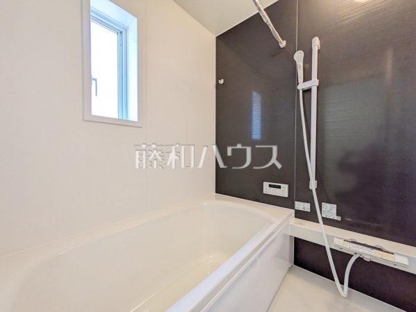 1号棟 浴室 【八王子市元八王子町2丁目】 1号棟 浴室 【八王子市元八王子町2丁目】