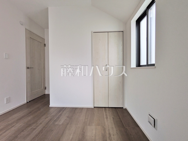 C号棟 居室 【三鷹市新川1丁目】 C号棟 居室 【三鷹市新川1丁目】