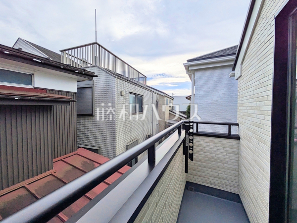 C号棟 バルコニー 【三鷹市新川1丁目】 C号棟 バルコニー 【三鷹市新川1丁目】