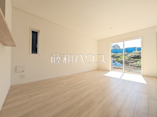 4号棟 リビング 【八王子市元八王子町2丁目】 4号棟 リビング 【八王子市元八王子町2丁目】