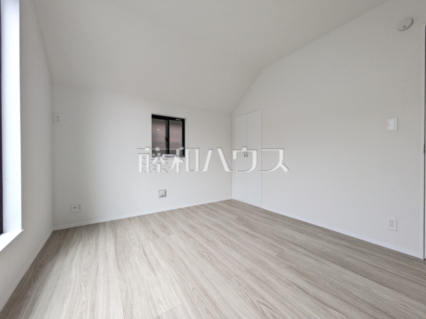 B号棟 居室 【三鷹市新川1丁目】 B号棟 居室 【三鷹市新川1丁目】