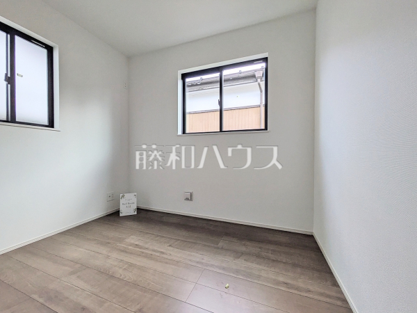 C号棟 居室 【三鷹市新川1丁目】 C号棟 居室 【三鷹市新川1丁目】