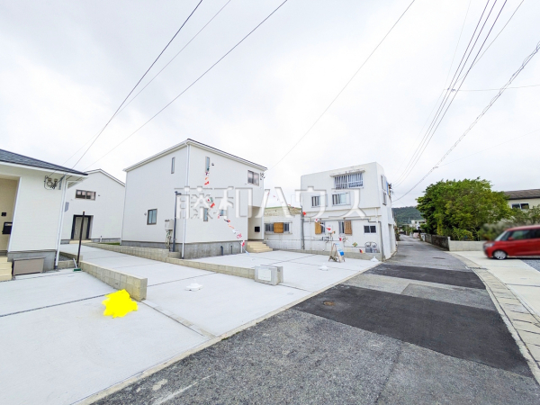 接道状況および現場風景 【南城市佐敷字冨祖崎】 接道状況および現場風景 【南城市佐敷字冨祖崎】