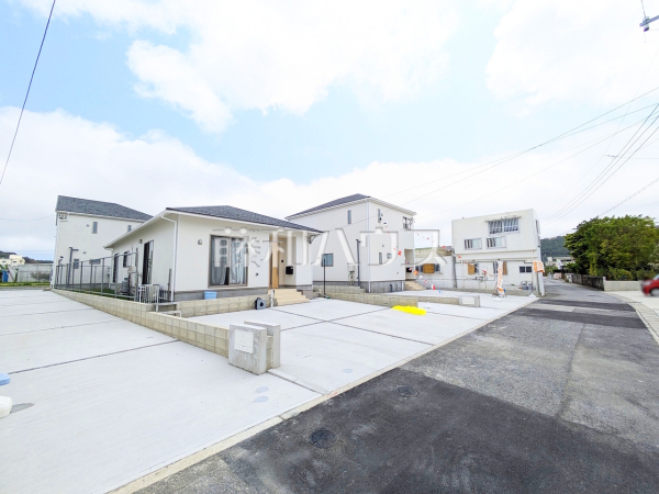 接道状況および現場風景 【南城市佐敷字冨祖崎】 接道状況および現場風景 【南城市佐敷字冨祖崎】