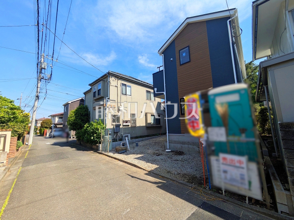 接道状況および現場風景 【東大和市湖畔3丁目】 接道状況および現場風景 【東大和市湖畔3丁目】