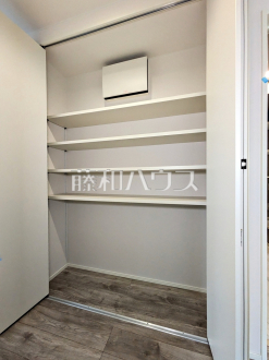 9号棟 2F廊下収納 【立川市錦町6丁目】/撮影日2026/07/28