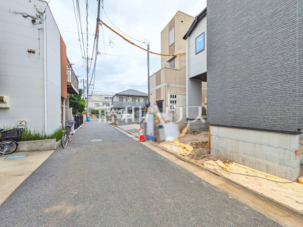 接道状況および現場風景 【板橋区大谷口1丁目】 接道状況および現場風景 【板橋区大谷口1丁目】