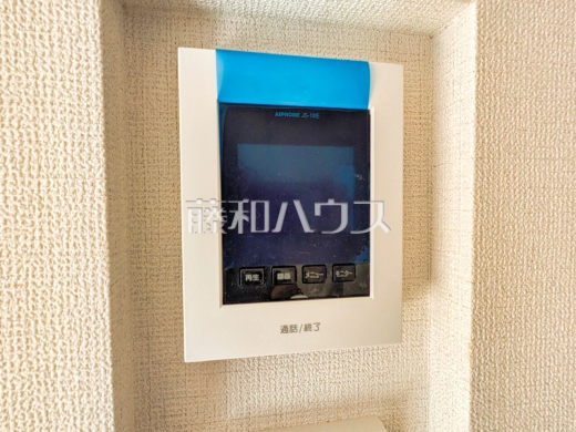追焚き機能付きなので、生活時間の違う家族に便利です。 訪問者がひと目で分かります