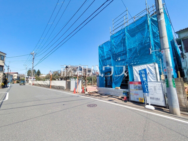 接道状況および現場風景 【練馬区石神井台5丁目】ぜひ実物をご覧いただきたく思います。喜んでご案内いたしますのでお気軽にお問合せ下さい。 接道状況および現場風景 【練馬区石神井台5丁目】ぜひ実物をご覧いただきたく思います。喜んでご案内いたしますのでお気軽にお問合せ下さい。