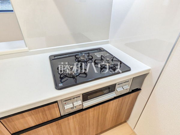 4号棟 キッチンコンロ 【新座市西堀2丁目】 4号棟 キッチンコンロ 【新座市西堀2丁目】