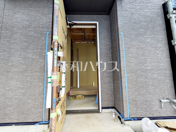 3号棟 玄関 【日野市西平山3丁目】 3号棟 玄関 【日野市西平山3丁目】
