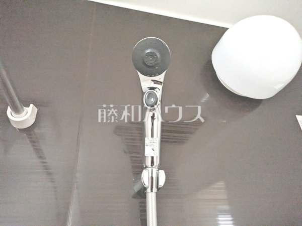 1号棟 浴室のシャワーヘッド 【八王子市中野町】 1号棟 浴室のシャワーヘッド 【八王子市中野町】
