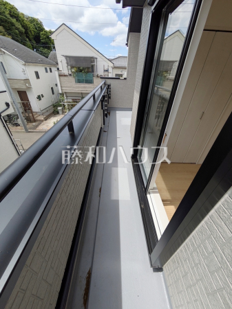 2号棟 バルコニー 【世田谷区喜多見4丁目】 2号棟 バルコニー 【世田谷区喜多見4丁目】