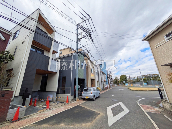 接道状況および現場風景 【府中市小柳町5丁目】 接道状況および現場風景 【府中市小柳町5丁目】