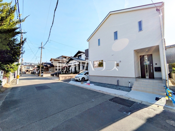 接道状況および現場風景 【福岡市早良区小田部4丁目】 接道状況および現場風景 【福岡市早良区小田部4丁目】